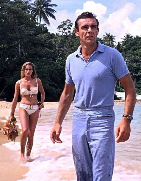 Sean Connery Bond, 1960s Mens Fashion, Sean Connery 007, 60s Mens Fashion, James Bond Outfits, Daniel Craig Style, Bond Outfits, Sean Connery James Bond, Hollywood Street