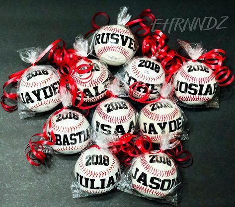 Baseball end of season team gifts ⚾️❤️ #teammom #personalized #baseballs Baseball Autograph Ideas, Tball Party Gifts, Teeball End Of Season Party, End Of Season Baseball Team Party, End Of Year Tball Gifts, Tee Ball Team Gifts, T Ball Gifts For Players, Tball End Of Season Gift, Gifts For Tball Team