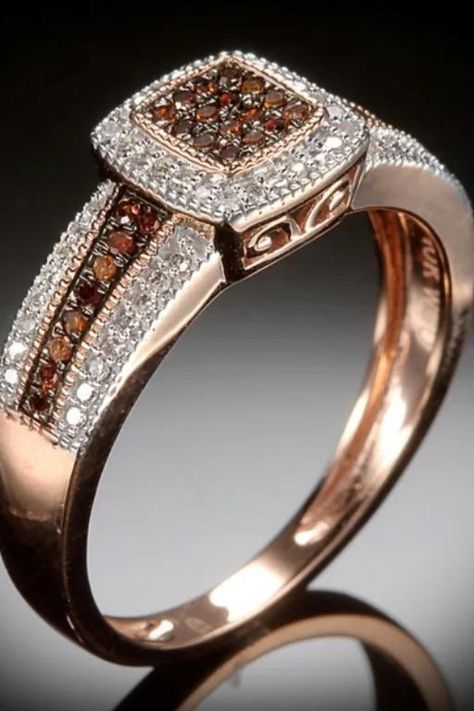 Rings Square Diamond, Chocolate Diamond Wedding Rings, Chocolate Diamond Rings, Chocolate Diamond Ring Engagement, Engagement Chocolate, Chocolate Diamond Ring, Chocolate Diamond, Square Diamond Rings, Emerald Ring Engagement Diamond