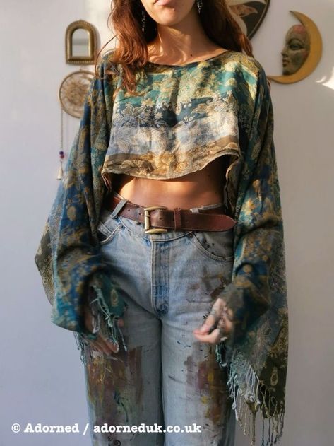 Fun Concert Outfits Summer, Kaleo Concert Outfits, Tone On Tone Outfits, Upthrifting Clothes, H Body Shape Outfits, Midsize Summer Outfits Casual, Paisley Outfits, Hippie Spring Outfits, Bohemian Outfits Women