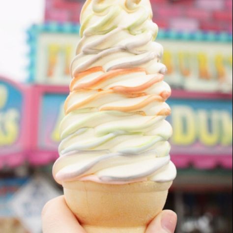 Giant rainbow swirl soft-serve cone...yummmm! Carnival Ice Cream, Yummy Ice Cream, Gourmet Dog Treats, Love Ice Cream, Milk Shakes, Ice Cream Popsicles, Ice Ice Baby, An Ice Cream, Soft Serve