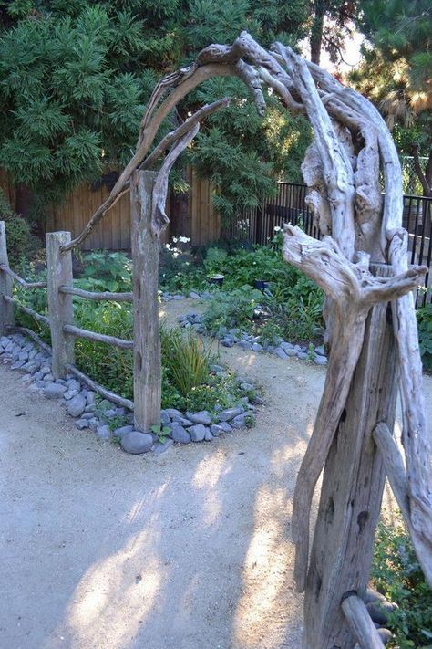 Garden Arch Ideas, Best Garden Design, Truck Garden, Homemade Garden, Garden Archway, Arch Ideas, Rabbit Garden, Alpine Plants, Garden Arbor