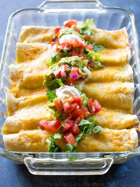 Honey Lime Chicken Enchiladas - my go-to easy Mexican dinner for company that is freezer friendly. the-girl-who-ate-everything.com Honey Enchiladas, Dinner For Company, Honey Lime Chicken Enchiladas, Honey Lime Enchiladas, Easy Mexican Dinner, Enchiladas Chicken, Lime Chicken Tacos, Lime Chicken Recipes, Chicken Honey