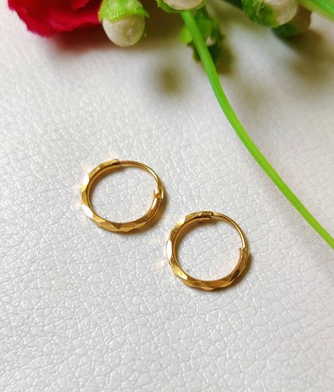 Excited to share this item from my #etsy shop: 22K Yellow Gold Hoops Gold Small Hoop Earrings, Small Earrings Gold, 22k Gold Earrings, Unique Hoop Earrings, 22k Gold Jewelry, Pearl Necklace Designs, Small Hoop Earrings, Gold Rings Fashion, Lobe Piercing