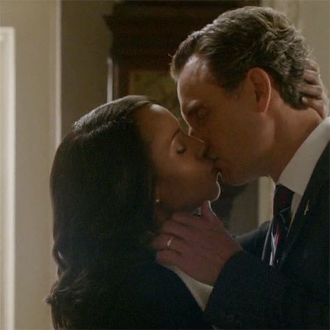 And some HD close ups #Olitz Scandal Tv Series, Scandalous Outfits, Olivia And Fitz, Genesis 6, Tony Goldwyn, Shonda Rhimes, Olivia Pope, Kerry Washington, Romantic Art