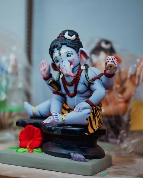 Ganesh Ji Murti Design, Baal Ganesh Murti, Ganpati Murti Design, Ganpati Bappa Murti, Ganesh Hd Wallpaper, Shiva Ganesh, Ganesh Pic, Bappa Decoration, Krishna Shiva