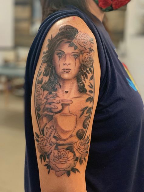 Alabaster Jar Tattoo Simple, Alabaster Jar Tattoo, Woman With The Alabaster Jar, Portrait Arm Tattoos For Women, Feminine Portrait Tattoo, Black Women Portrait Tattoo, Jar Tattoo, Tattoos Christian, Alabaster Jar