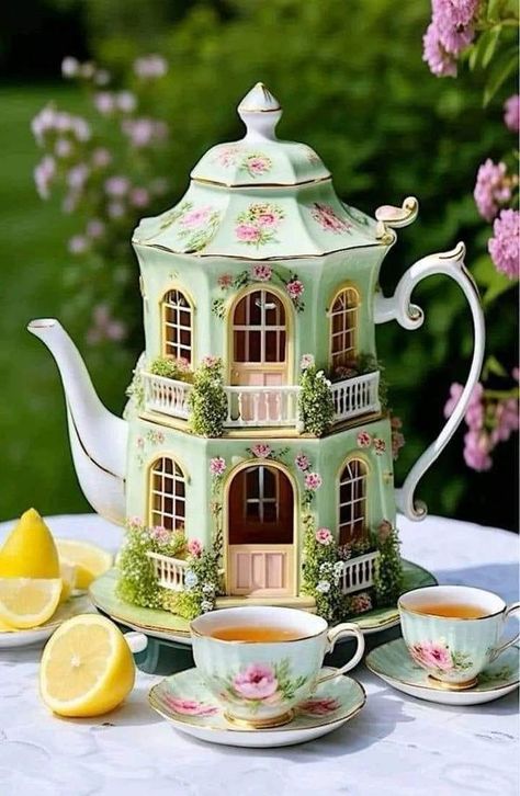 Tea Quotes | I find this Tea pot very unique and classy never seen one like this | Facebook Vintage Teapots Unique, Tea Pots Unique, Cottage Teapot, Modern Vintage Art, Unique Tea Cups, Vintage Tea Kettle, Vintage Teapots, Antique Tea Sets, Teacup Crafts