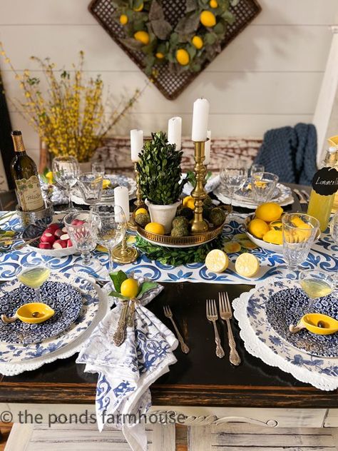 Creative Italian Dinner Party: Table Setting Ideas That Wow Italian Table Setting Dinner Parties Tuscany, Italian Inspired Dinner Table, Blue And Lemon Table Setting, Dinner Table Theme, Cute Dinner Table Decor, Blue And White Italian Dinner Party, Sicilian Table Setting, Positano Table Setting, Tuscan Themed Dinner Party