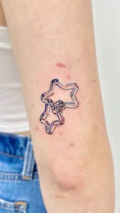 Color Tattoo No Outline, Blue And Pink Tattoo, Cute Little Tattoos, 3d Tattoos, 3d Tattoo, Minimalist Tattoos, Abstract Tattoo, Back Tattoos, Dessin Adorable