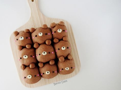 Bread Pull Apart Recipes, Japanese Bread, Bread Buns, Cute Buns, Food Art For Kids, Kawaii Dessert, Bread Shaping, Bread Art, Kawaii Cooking