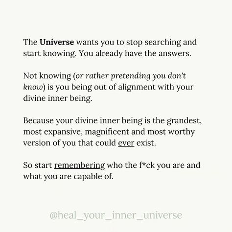 ✨Remember who you are✨ It's easy to forget when you're in the thick of it or going down a new path in life. The universe knows everything there is to know about everything. You are part of the universe. In fact you have the universe inside you... ☺️ The universe is a mirror of all our experiences with both our inner and outer experiences reflected back to us. So when we say we don't know... the universe says okaaayyyy.. they think they don't know, so we will show them more of not knowing... Faith In Universe Quotes, Universe Guidance Quotes, When The Universe Gives You Signs, Universe Inside You, The Universe Loves You, Signs From The Universe Quotes, Trusting The Universe, Universe Law Of Attraction, Inside Thoughts