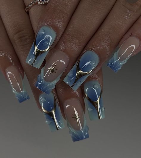 Blue Unique Nails, Blue Nails Ideas Square, Sun Set Nails, Powder Blue Nails Designs, Nails Art Bleu, Periwinkle Nails Designs, Blue Square Acrylic Nails, Blue And White Nail Designs, Nails Bleu