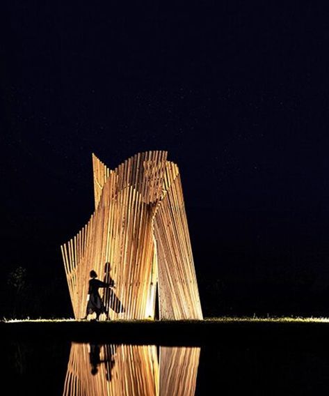 ‘between waves’ is a wooden installation that brings a vibrant spatial experience to taiwanese nature Wooden Installation Art, Bamboo Sculpture Art Installations, Wooden Installation, Spatial Experience, Conceptual Model Architecture, Cedar Lumber, Pavilion Architecture, Bamboo Architecture, Pavilion Design