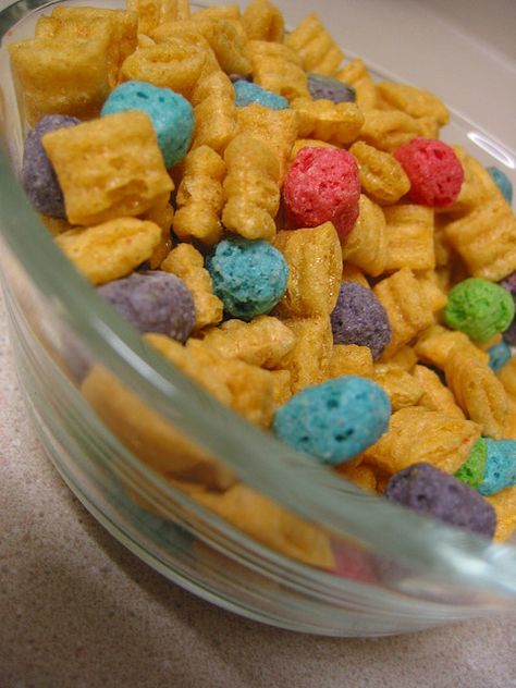 captain crunch berries, one of the simpler joys of life Jamaican Snacks, Captain Crunch Berries, Captain Crunch Cereal, Redacted Audio, Childhood Food, Berry Cereal, Cap'n Crunch, Captain Crunch, Crunch Berries