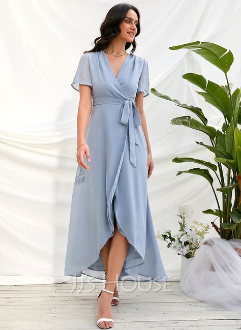 Dress Bridesmaid Satin, V Neck Satin Dress, Asymmetrical Dresses, Chanel 2023, Bridesmaid Satin, Dress For Petite Women, Casual Frocks, Sparkly Prom Dresses, Blue Silk Dress