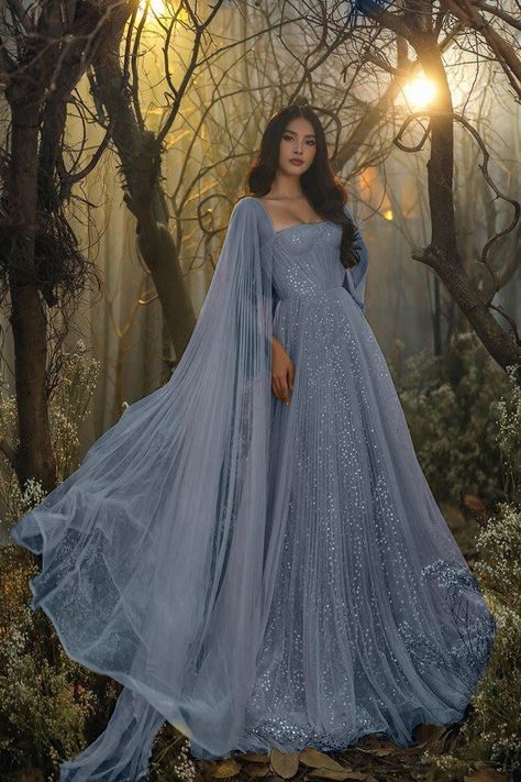 Acotar Gowns, Plus Size Elegant Dresses Classy, Night Court Fashion, Flowy Ball Gown, Long Sleeve Princess Dress, Court Fashion, Plus Size Party Dress, Fairy Prom Dress, Plus Size Elegant Dresses