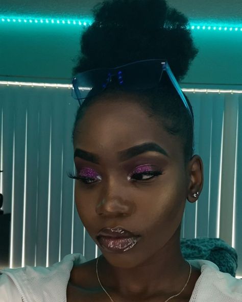 Beauty Tutorial, Black Makeup, Beauty Tutorials, Purple Rain, Makeup Artist, Makeup Looks, Prom, Purple, Makeup