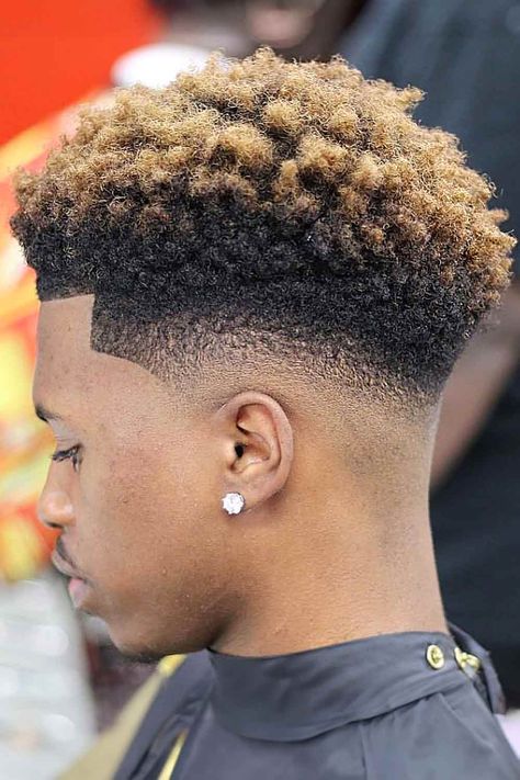 Latest Black Boys Haircuts And Hairstyles ★ Temple Fade for Black Boys Hair Joshua Hair, Low Fade Curly Hair, Afro Hair Fade, Black Man Haircut Fade, Male Haircuts, Hair Designs For Men, Men Fade Haircut Short, Black Boys Haircuts, Afro Hairstyles Men