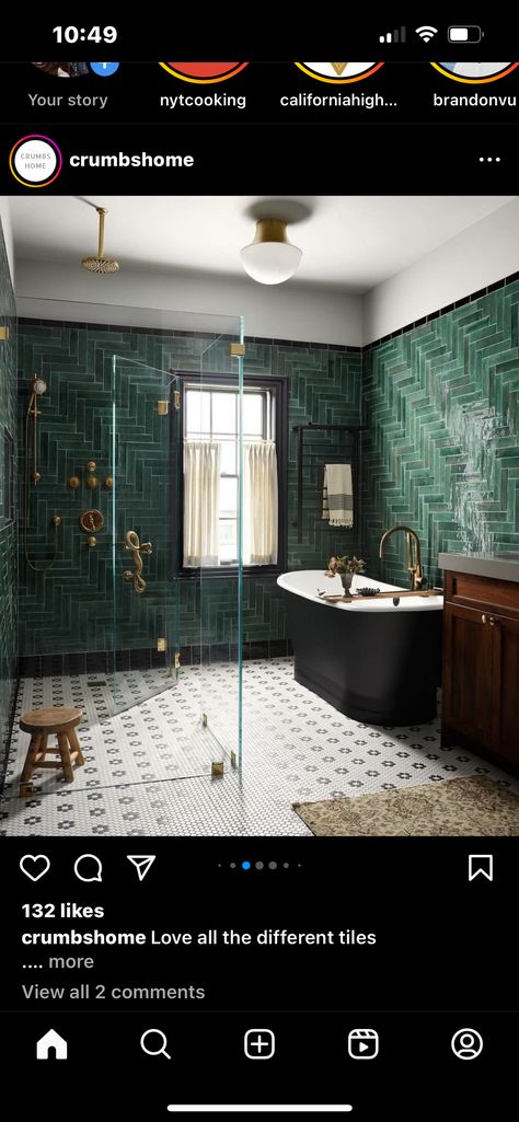 Dark Green Bathrooms, Green Tile Bathroom, Green Bathroom Decor, Bathroom Design Trends, Luxe Interiors, Green Tile, Green Bathroom, Bathroom Renos, Bathroom Colors