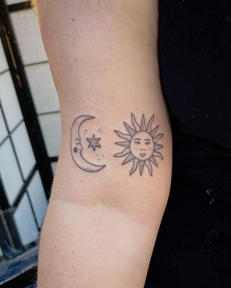 handpoked sun and moon from yesterday 🌜🌞 love these two together 🥹 we added some shading too which I loveeee. always happy to add for work shading to any of my flash bits! message me or use my booking form to book. currently booking October and November. my upcoming availability is always saved to my highlights ✨ handpoke tattoos at @harmlesstattoo Braintree, Essex #handpoke #stickandpoke #sticknpoke #londonhandpoke #essexhandpoke #essextattoo #suffolktattoo #hertfordshiretattoo #smalltat... Small Tats, Stick N Poke, Hand Poke, Stick And Poke, Tattoo Flash, Sun And Moon, Flash, Highlights, Moon