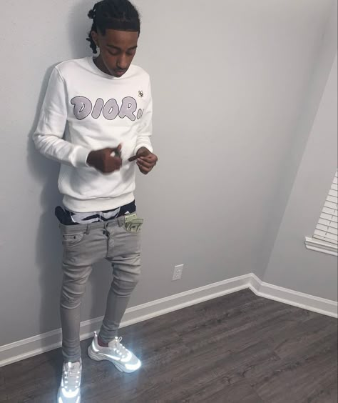 Cool Grey 11s Outfits Men, Hood Drip, Boys Winter Clothes, Drippy Fits, Thug Style, Drippy Outfit, Rapper Outfits, Drip Outfit Men, Black Men Fashion Swag