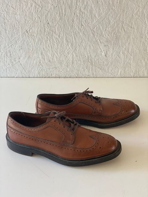 "Vintage 1960's-1970's brown wingtip brogues by Sears.  Genuine leather upper and outsole.  Comfort arch.  Cotton laces.  Excellent vintage condition! labeled size 8 C exterior heel to toe 12\" heel 1\" ball of foot 4 3/8\"" 70s Shoes, Vintage Menswear, Leather Brogues, Oxford Dress Shoes, Oxford Dress, Boy Shoes, Mens Oxfords, Vintage 60s, Cotton Lace