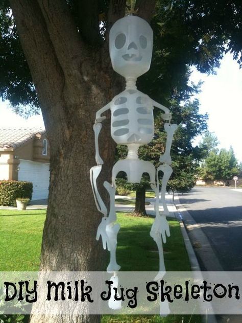 Milk Jug Skeleton, Halloween Milk Jugs, Cheap Halloween Crafts, Milk Jug Crafts, Skeleton Craft, Halloween Skeleton Decorations, Halloween Tattoo, Milk Jugs, Halloween Silhouettes