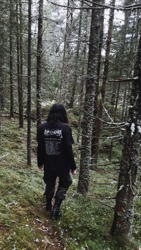 blackmetal • metalhead #corpsepaint #backmetal #metalhead #metal #metalheadboy #nature #norway Norway Black Metal, Metalhead Photoshoot, Metal Head Aesthetic, Metalhead Boy, Metalhead Fashion, Metalhead Guy, Metal Outfit, Alternative Subcultures, Metal Boy