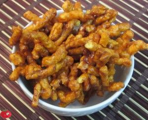 Caramel Cheetos. Diy Hot Cheetos Recipe, Carmel Cheetos, Caramel Coated Cheetos, Flamming Hot Cheetos Recipes, Cheetos Recipe, Extra Hot Cheetos, State Fair Food, Caramel Crunch, Carnival Food