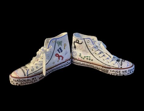 Shoes For Eras Tour, Eras Tour Shoes Diy, Eras Tour Converse, Eras Tour Shoes, Taylor Swift Shoes, Eras Outfit, Taylor Core, Swift Concert, Tour Outfits