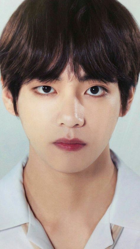 Tebesümmsüz bile çok tatlış 얼굴 그리기, V Bts Wallpaper, Kim Taehyung Bts, Bts Kim Taehyung, V Kim Taehyung, I Love Bts, Instagrammer, 인물 사진, Bts Kim