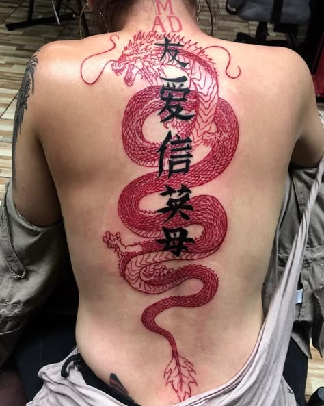 Big Dragon Tattoo Back, Dragon Tattoos For Men Back, Tattoos Of Dragons, Back Tattoo Japanese Style, Spine Tattoos Dragon, Japanese Tattoos Back, Dragon Back Tattoos Men, Full Back Tattoos Women, Vietnamese Dragon Tattoo