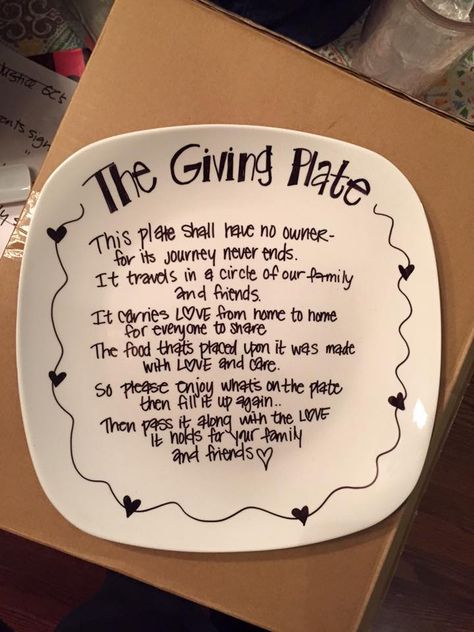 The Giving Plate, Sharpie Plates, Mops Crafts, Giving Plate, Sharpie Crafts, Plate Crafts, Homemade Christmas Gifts, Dollar Store Crafts, Homemade Christmas