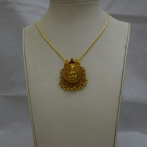 Totaramsons.com Small Lakshmi Pendant Gold, Lakshmi Pendant Gold, Vanki Ring, Lakshmi Pendant, Simple Gold Bangle, Gold Coin Jewelry, Temple Jewelry Necklace, Gold Temple Jewellery, Neck Pieces Jewelry