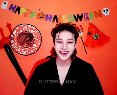 Kpop Halloween, Icon Halloween, Chan Bangchan, Stray Kids Chan, Shared Folder, Rubber Ducky, Bang Chan, Attractive People, Hello Kitty Wallpaper