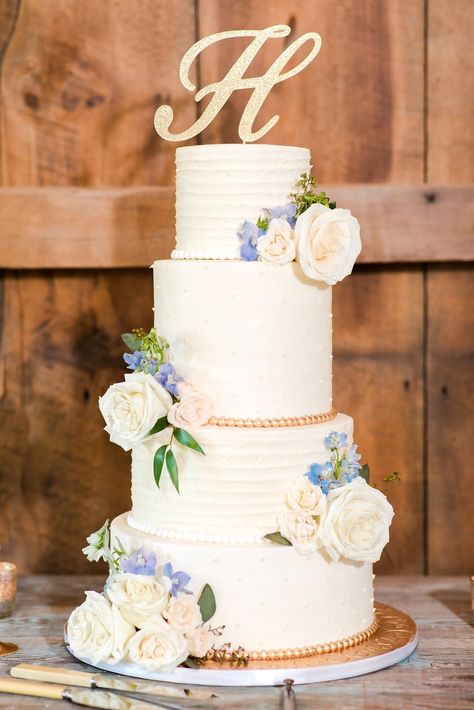 Dusty Blue Wedding at Beckendorff Farm in Houston, Texas Simple Dusty Blue Wedding Cake, Dusty Blue Wedding Cake Ideas, Wedding Cakes Dusty Blue, Wedding Cake Dusty Blue, Wedding Cakes Elegant, Floral Wedding Cakes, Wedding Cakes Blue, Wedding Cake Rustic, Houston Wedding Photographer