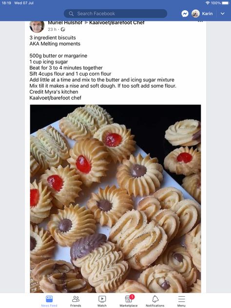 South African Biscuits, South African Cookies, Koekie Resepte, South African Christmas, African Christmas, Biscuit Recipes, Cream Biscuits, African Recipes, South African Recipes