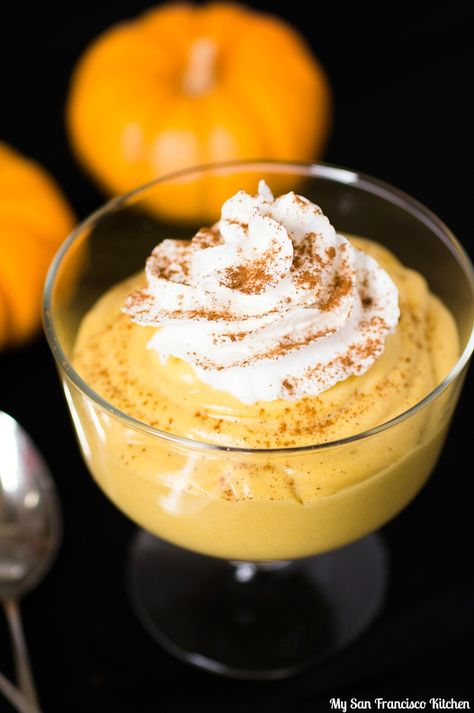 A recipe for vegan pumpkin mousse using tofu and canned pumpkin, sweetened with brown sugar and spices. Vegan Pumpkin Mousse, Pumpkin Mousse, Pumpkin Pudding, Mousse Recipes, Vegan Pumpkin, Vegan Treats, Tofu Recipes, Pumpkin Dessert, Easy Pumpkin