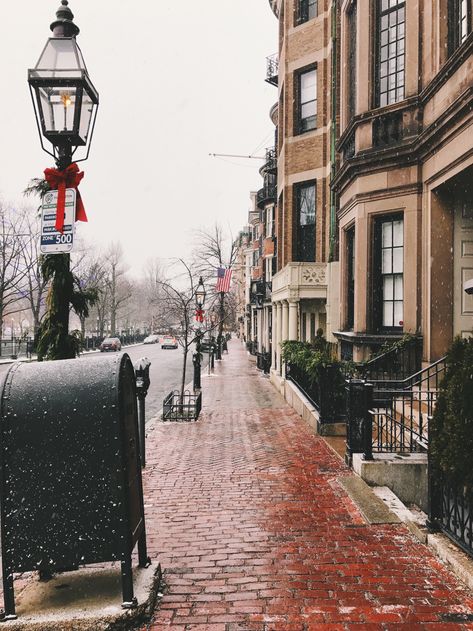 Boston Christmas Things To Do, Boston In The Winter, Boston Christmas Aesthetic, Boston Snow Aesthetic, Boston At Christmas Time, Widget Christmas, Snowy Boston, Downtown Christmas, Christmas Boston