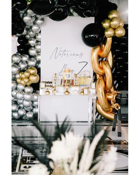 Zabar Studio on Instagram: "The Notorious Big Z⁠ "Production & Design © [2022] by Zabar Studio Ltd." -⁠ Theme: Biggie 💰⁠ Planning, Design and Decor: @luxaffairs⁠ Tent: @elitetentsbc⁠ Florals: @folk_and_faerie⁠ Dessert: @mannandcobakeshop⁠ Cake: @sweetavenuebakery⁠ Signage: @kitekreationss⁠ Vinyl Floor & Backdrop @zabarstudio⁠ White bounce house @inflationsenblanc⁠ Photography: @hongphotography⁠ Bts: @hongphotography / @luxaffairs⁠ Light up letters: @buletters" Notorious Big One Centerpieces, Notorious Big One Birthday Cake, Notorious Big One Birthday, White Bounce House, Outta Compton, 1st Birthday Party Themes, 90s Theme, Light Up Letters, First Birthday Party Themes