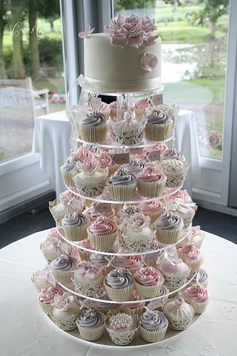 Clear Cupcake Stand, Glass Cupcake Stand, Clear Cake Stand, Sweet Stand, Cake Stand Display, Cake And Cupcake Stand, Cupcake Holder, Glass Cake, Cupcake Tower