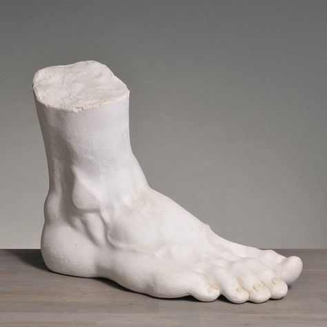 Foot Anatomy, Ancient Greek Sculpture, Anatomy Sculpture, Human Sculpture, Classic Sculpture, Statue Art, Plaster Sculpture, Hand Sculpture, Greek Sculpture