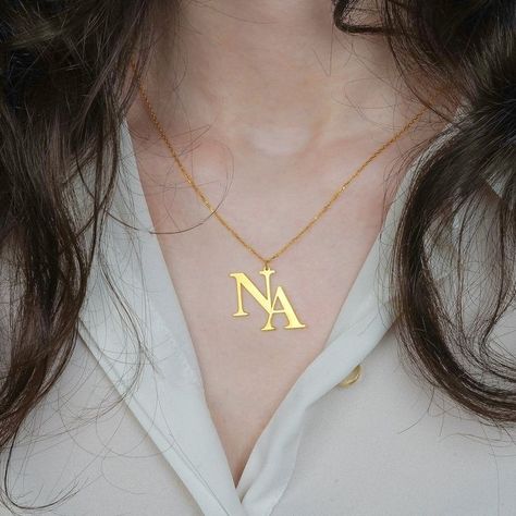 Arabic Necklace, Silver Bridesmaid, Number Necklace, New Mehndi Designs, Necklace Initial, Gold Name Necklace, Silver Chain Style, Custom Name Necklace, Name Jewelry