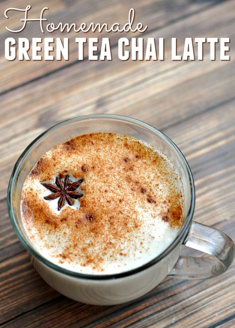 Do you have a love for chai lattes and want to learn to make them at home? Then you'll love our Green Tea Chai Latte Recipe. It's easy and so delicious! Easy Chai Latte Recipe, Homemade Green Tea, Chai Latte Recipe, Homemade Chai, Green Tea Recipes, Spice Mix Recipes, Chai Recipe, Tea Drinks, Green Tea Bags