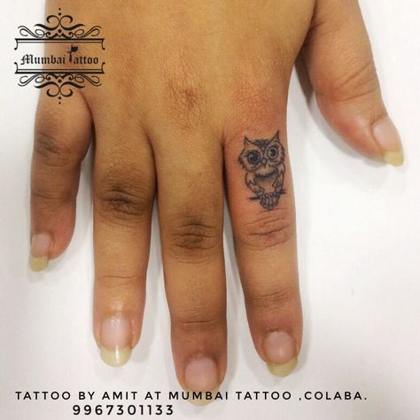 Mam Tattoo, Small Owl Tattoo, Tiny Owl Tattoo, Baby Owl Tattoos, Watercolor Owl Tattoos, Tattoo On Finger, Disney Sleeve Tattoos, Owls Wallpaper, Magic Runes