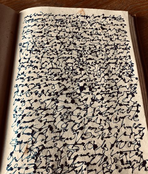 Asemic Writing Art, Asemic Calligraphy, Asemic Art, Abstract Writing, Writing Scripts, Writing Forms, Graphic Design Letters, Asemic Writing, Cool Journals