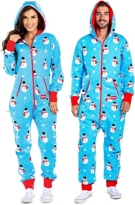 Introducing our holiday must-have: Christmas Couple Pajamas! Because who doesn't want to match their better half in style while snuggling up by the fireplace? These pajamas aren't just cozy, they're a fashion statement that says, "We're so in sync, we even dress alike when we sleep!" Spread the cheer and keep warm together—because twinning in your PJs is the new definition of relationship goals!🎄 Couples Onesies, Onesie For Adults, Jumpsuit For Men, Christmas Jumpsuit, Christmas Onesies, Holiday Jumpsuit, Holiday Onesies, Elves Christmas, Blue Snowman