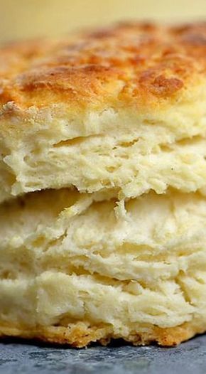 Easy Homemade Biscuits, Buttermilk Biscuit, Homemade Biscuits Recipe, Buttermilk Biscuits Recipe, Fluffy Biscuits, Buttermilk Recipes, Biscuit Rolls, Biscuit Recipes, Biscuits Recipe