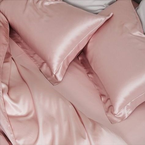 Satin sheets not only add a touch of luxury to your bed but also offer benefits for your skin and hair. The smooth surface reduces friction, minimizing hair breakage and preventing skin irritation. Upgrade your sleep routine with satin sheets for a pampering experience that enhances both beauty and comfort. 🌙✨ Bed Sheet Aesthetic, Light Pink Bed, Pilates Essentials, Pink Bed Sheets, Pilates Outfits, Silk Bed Sheets, Pilates Fitness, Pink Pilates, Silk Sheets